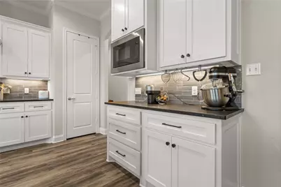 10420 Fallen Leaf Drive, Waco, TX 76712 - Photo 17