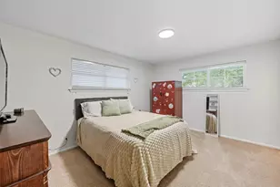 1711 Barton Dr, Arlington, TX 76010 - Photo 21