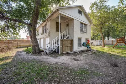 310 E Tarrant Street, Bowie, TX 76230 - Photo 31
