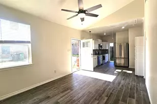 1405 E Sherman Dr, Denton, TX 76209 - Photo 5