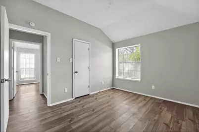 904 Breckenridge Drive, DeSoto, TX 75115 - Photo 13