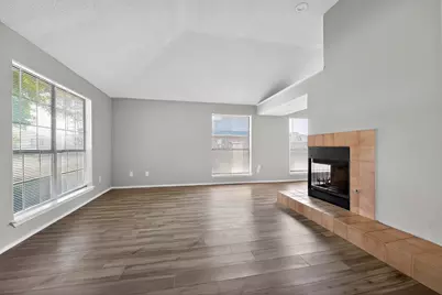 904 Breckenridge Drive, DeSoto, TX 75115 - Photo 5