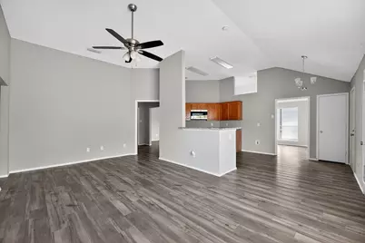 904 Breckenridge Drive, DeSoto, TX 75115 - Photo 9