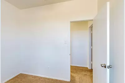 1021 Buffalo Springs Drive, Fort Worth, TX 76140 - Photo 21