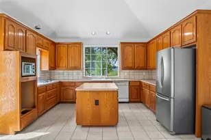 1082 Post Oak Rd, Copper Canyon, TX 76226 - Photo 11