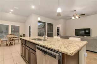 120 Cheryl Dr, Keene, TX 76059 - Photo 19