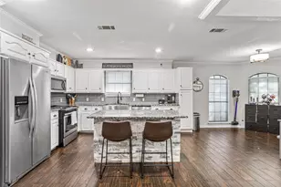 14 Lillis Park Cir, Denison, TX 75020 - Photo 11