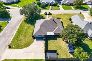 14 Lillis Park Cir, Denison, TX 75020 - Photo 33