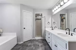 14 Lillis Park Cir, Denison, TX 75020 - Photo 17