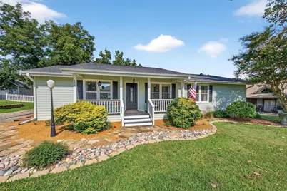 103 Bowie Drive, Lake Kiowa, TX 76240 - Photo 1