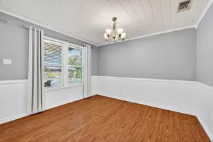 103 Bowie Dr, Lake Kiowa, TX 76240 - Photo 13