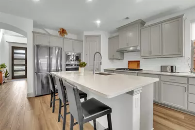 1807 Coopers Hawk Drive, Arlington, TX 76005 - Photo 7