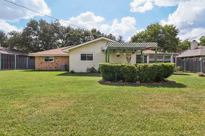 2105 Briarwood Boulevard, Arlington, TX 76013 - Photo 35