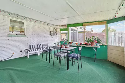 2105 Briarwood Boulevard, Arlington, TX 76013 - Photo 7