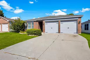 4305 Falcon Dr, Sherman, TX 75092 - Photo 3