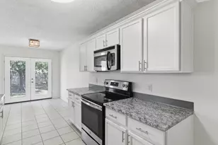 4305 Falcon Dr, Sherman, TX 75092 - Photo 15