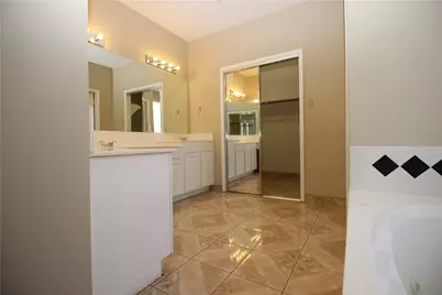 3845 Gillespie Drive, Carrollton, TX 75010 - Photo 15