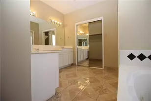 3845 Gillespie Dr, Carrollton, TX 75010 - Photo 15