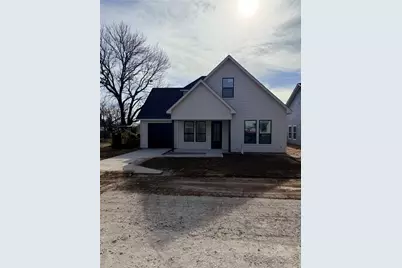 203 W Cherry Street, Nocona, TX 76255 - Photo 21