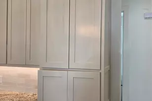 203 W Cherry St, Nocona, TX 76255 - Photo 9