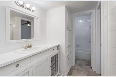 15151 Berry Trail #201, Dallas, TX 75248 - Photo 7