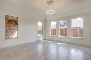 928 Arkan Ln, Fort Worth, TX 76120 - Photo 19