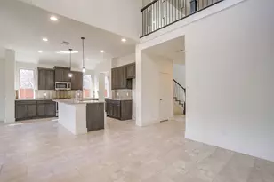 928 Arkan Ln, Fort Worth, TX 76120 - Photo 5