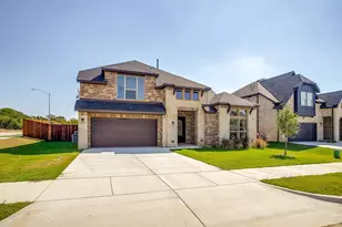 928 Arkan Ln, Fort Worth, TX 76120 - Photo 1