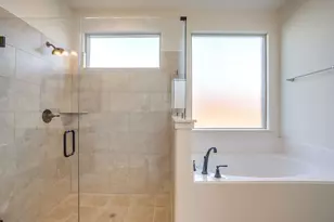 928 Arkan Ln, Fort Worth, TX 76120 - Photo 27