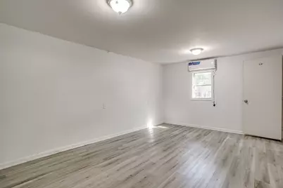 2725 Halbert Street, Fort Worth, TX 76112 - Photo 9