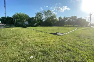 451 N Jim Miller Rd, Dallas, TX 75217 - Photo 1