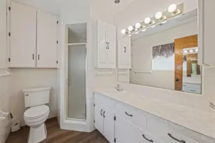 1003 Royal Ln, Graham, TX 76450 - Photo 15