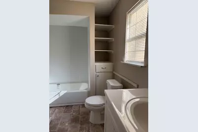 1480 10th Street NE, Paris, TX 75460 - Photo 9