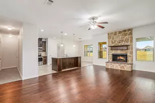 6204 Kentucky St, Joshua, TX 76058 - Photo 7