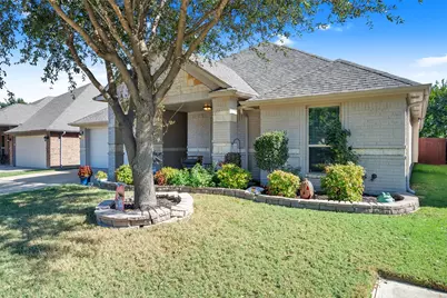 1663 Potomac Drive, Burleson, TX 76028 - Photo 3