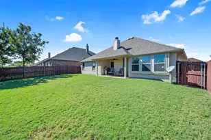 1663 Potomac Dr, Burleson, TX 76028 - Photo 19