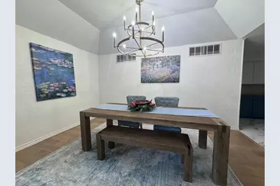 1009 Rochelle Boulevard, Irving, TX 75062 - Photo 7