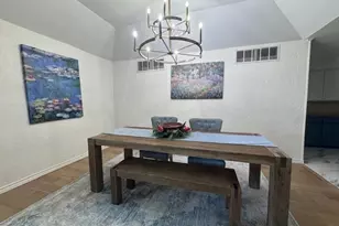 1009 Rochelle Blvd, Irving, TX 75062 - Photo 7