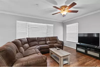 6555 Locke Avenue, Fort Worth, TX 76116 - Photo 3