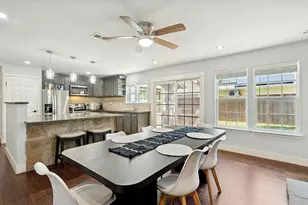 2102 Statler Dr, Carrollton, TX 75007 - Photo 11