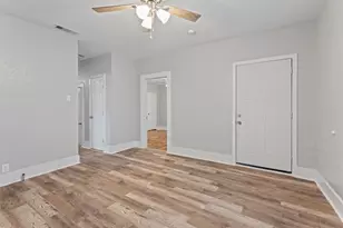 2610 Columbus Ave, Fort Worth, TX 76164 - Photo 5