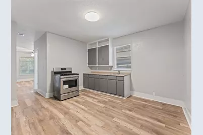 2610 Columbus Avenue, Fort Worth, TX 76164 - Photo 3