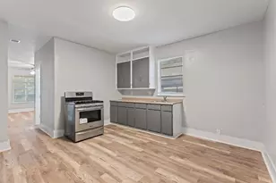 2610 Columbus Ave, Fort Worth, TX 76164 - Photo 3