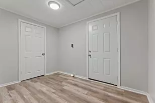 2610 Columbus Ave, Fort Worth, TX 76164 - Photo 11