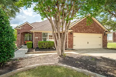 5201 Lake Bend Drive, McKinney, TX 75071 - Photo 1