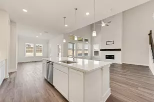 1751 Shumard St, Waxahachie, TX 75165 - Photo 3