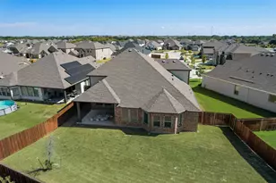 1751 Shumard St, Waxahachie, TX 75165 - Photo 33