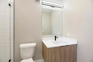 4060 Spring Valley Rd, Farmers Branch, TX 75244 - Photo 17