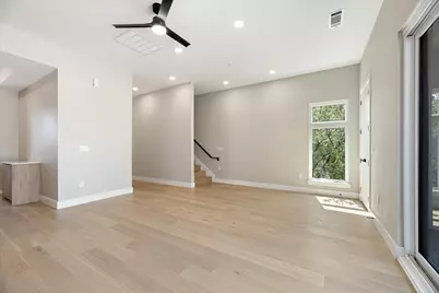 4060 Spring Valley Road #403, Farmers Branch, TX 75244 - Photo 5