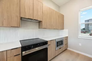 4060 Spring Valley Rd, Farmers Branch, TX 75244 - Photo 9